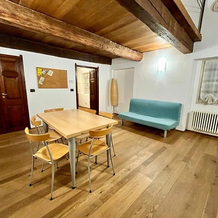 Appartement La Finestra Sulle Langhe - M3Langhe à Cherasco Extérieur photo