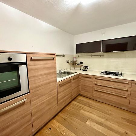 Appartement La Finestra Sulle Langhe - M3Langhe à Cherasco Extérieur photo