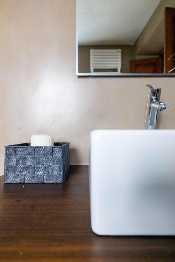 Appartement La Finestra Sulle Langhe - M3Langhe à Cherasco Extérieur photo